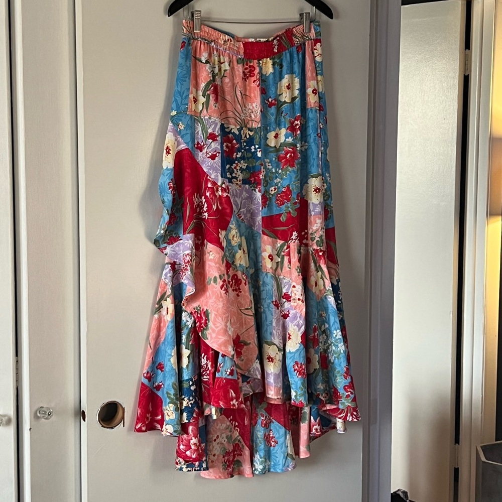 TOLANI Floral Patchwork Ruffle Asymmetrical Maxi Skirt. Small.